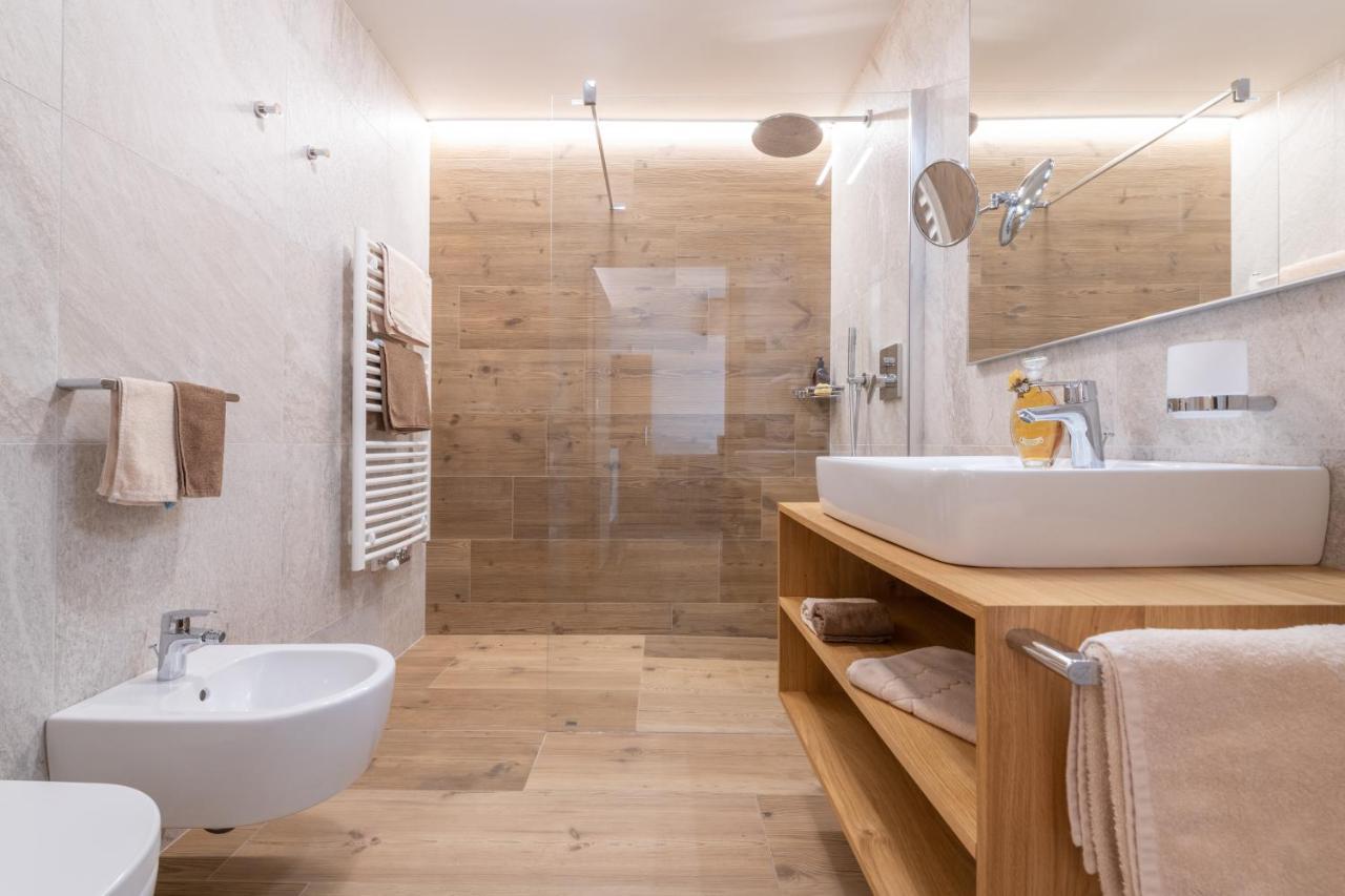 Ciasa Nene Franzl Aparthotel Badia  Bagian luar foto