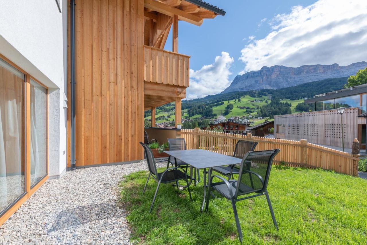 Ciasa Nene Franzl Aparthotel Badia  Bagian luar foto