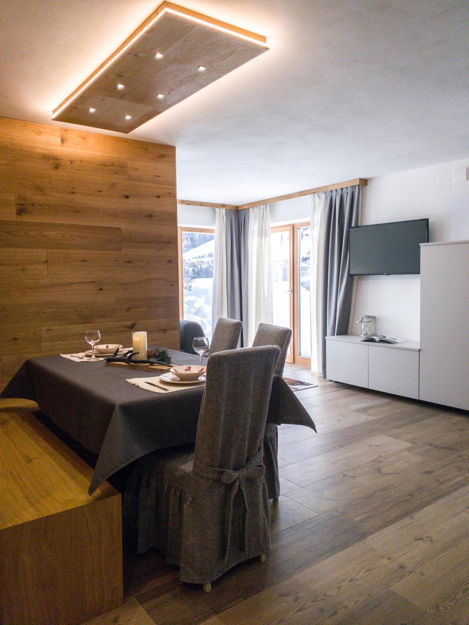 Ciasa Nene Franzl Aparthotel Badia  Bagian luar foto